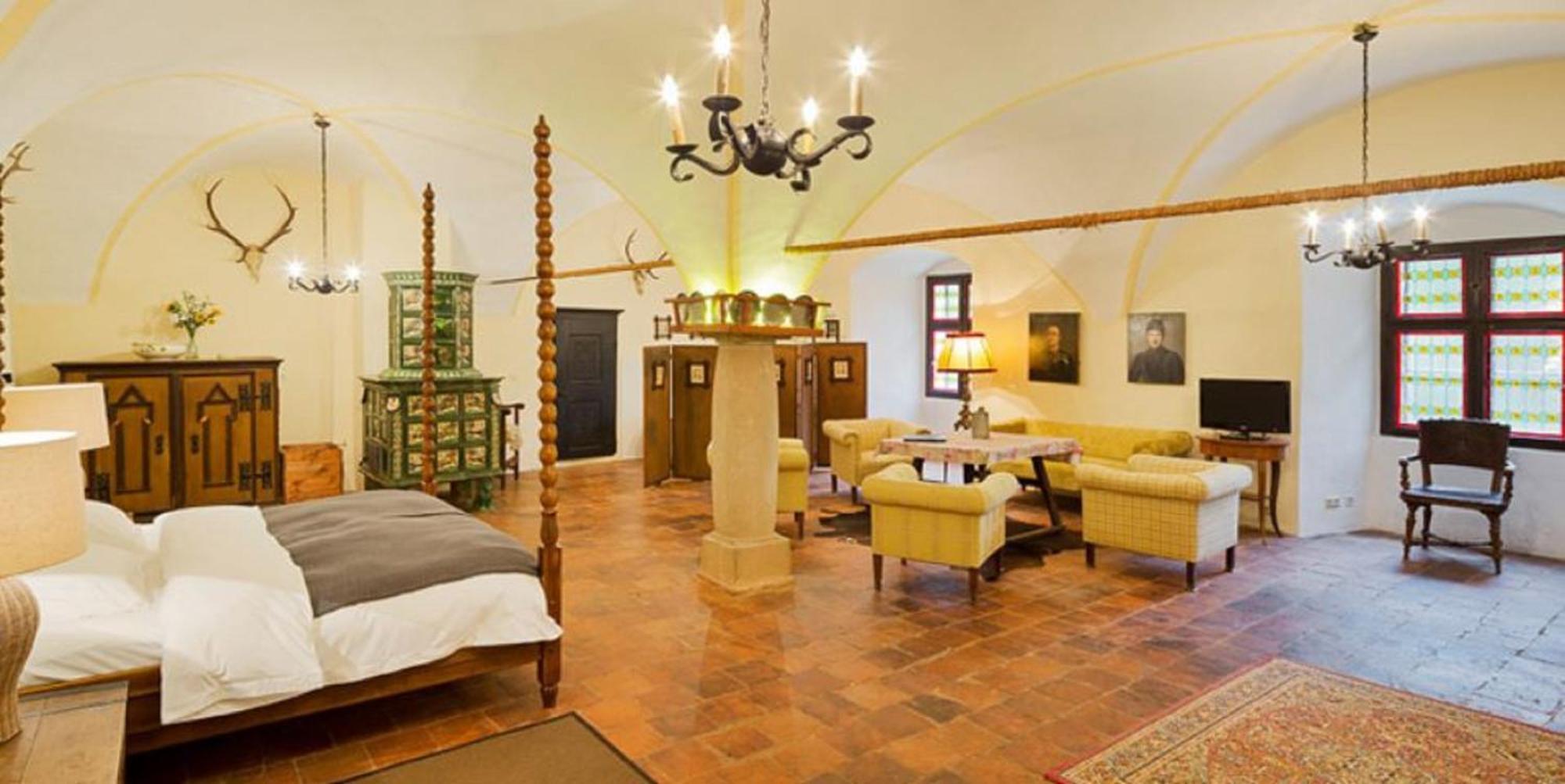 Hotel Schloss Ernegg 3*