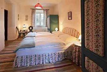 Schloss Ernegg 3*